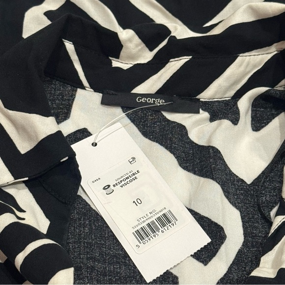 NEW George Geometric Popover Short Sleeve Dress Vacation Resort Coastal Size 10 - Picture 7 of 10